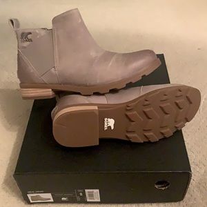 Sorel Emelie Chelsea